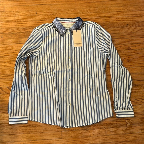 Scotch & Soda Tops - Scotch and soda button front shirt